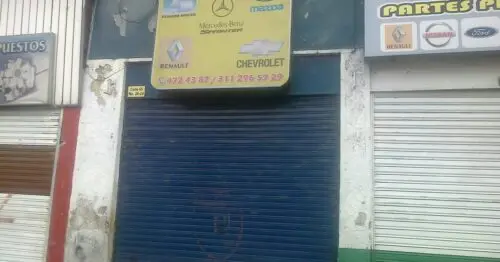 LATAS PARA SU CARRO LATAS PARA SU CARRO
